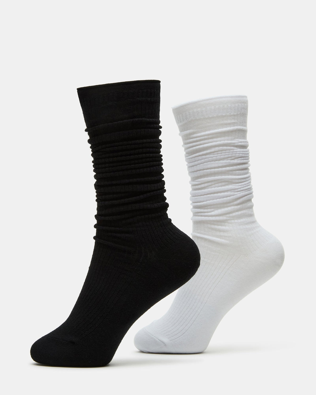 2 PACK SLOUCHY CREW SOCKS BLACK WHITE