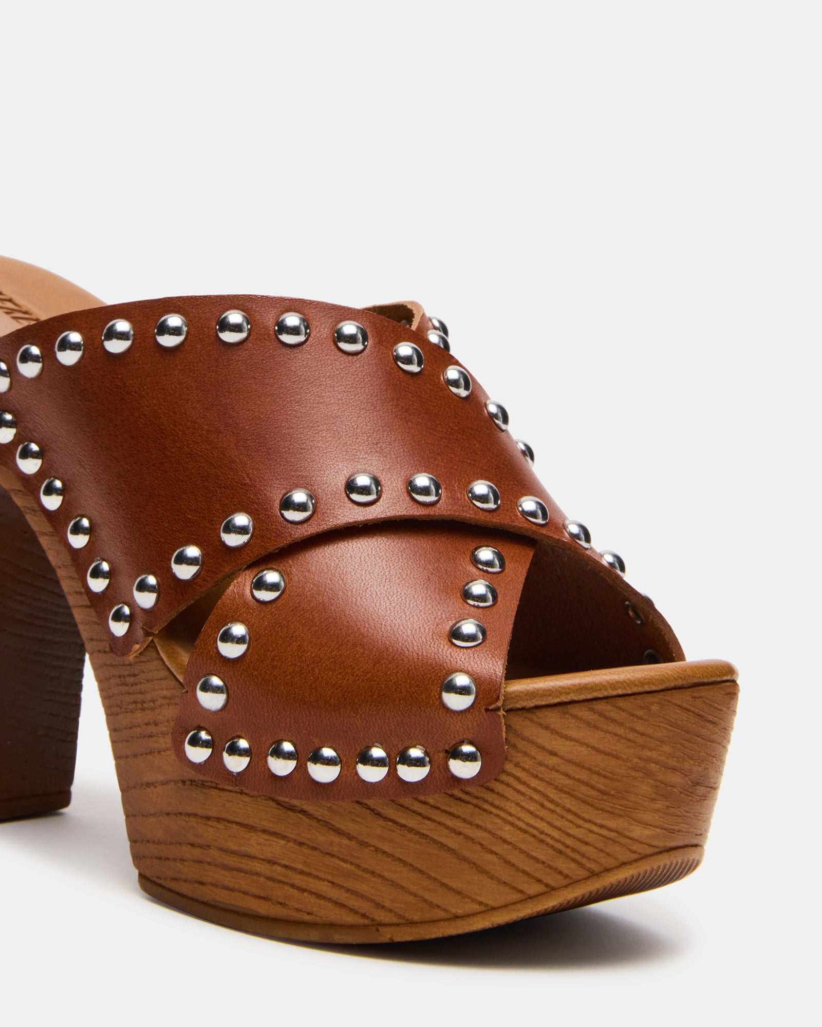 DEMI COGNAC LEATHER
